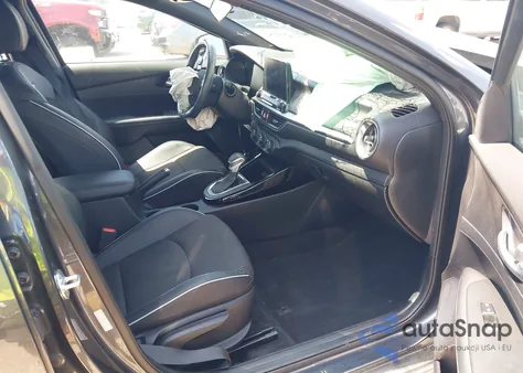 2021 Kia Forte Gt-Line из США, поврежденный, VIN 3KPF34ADXME404141